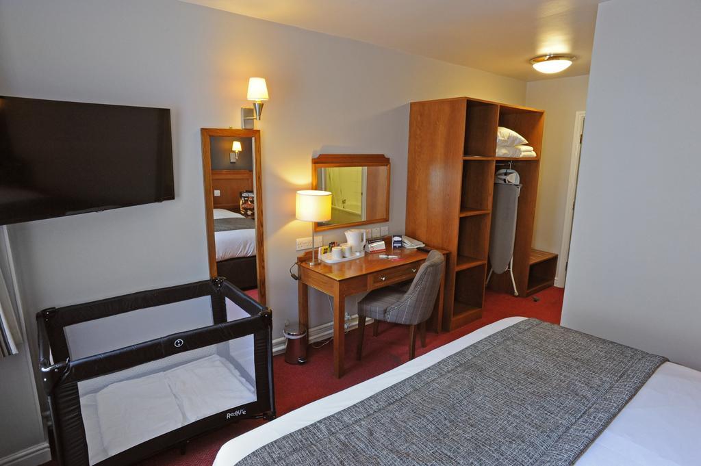 Brentwood Inn By Greene King Inns Rotherham Camera foto