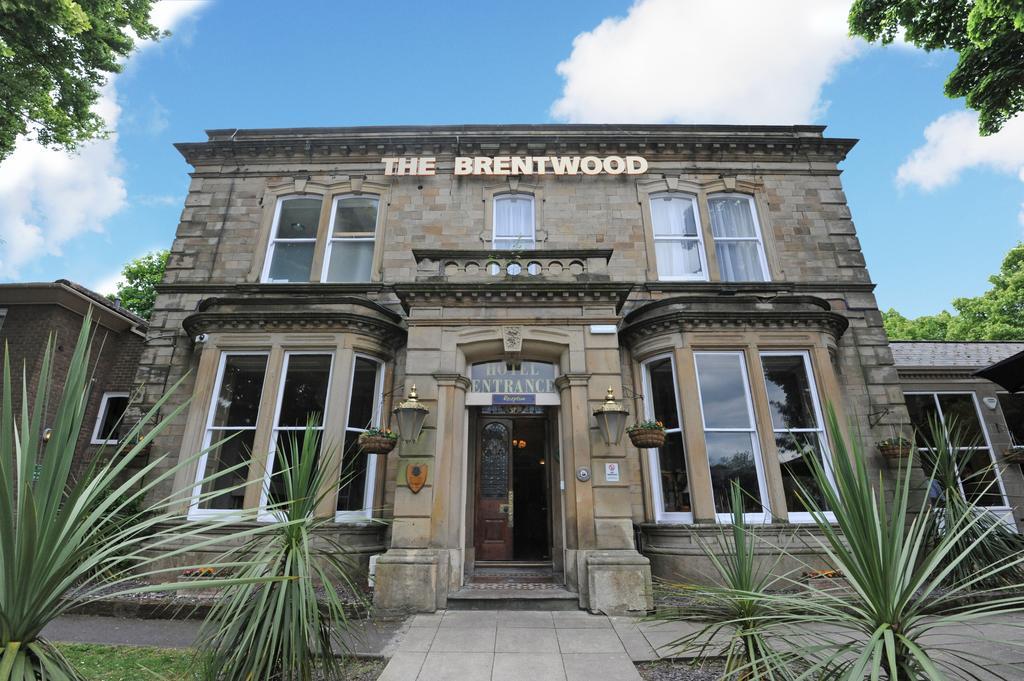 Brentwood Inn By Greene King Inns Rotherham Esterno foto