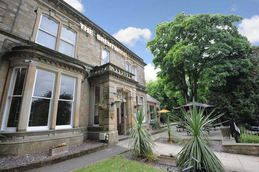 Brentwood Inn By Greene King Inns Rotherham Esterno foto